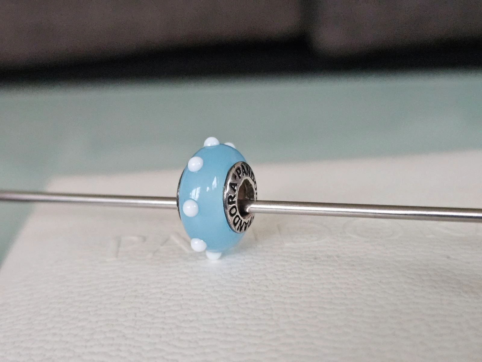 Blue spotted murano pandora